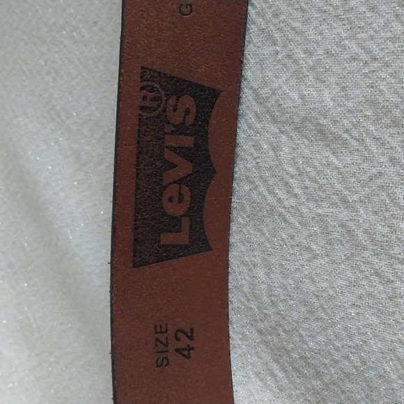 Levi's Leather Belt Size 42 - Picture 5 of 8